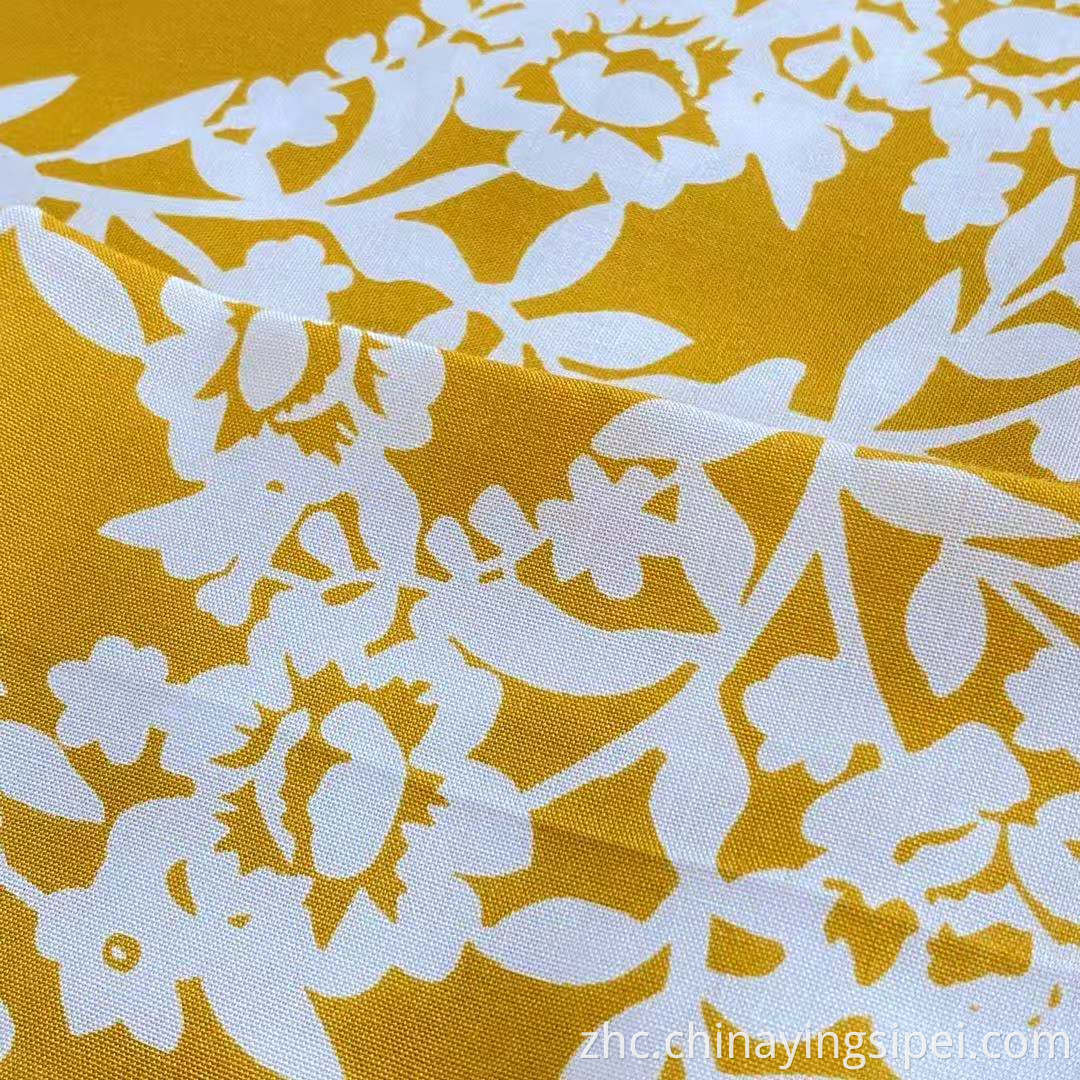 优质流行的45s编织服装100%人造丝花卉玫瑰花印花边框面料